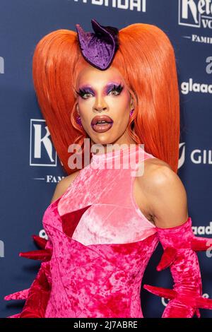 Yvie Oddly attends 33rd Annual GLAAD Media Awards at New York Hilton