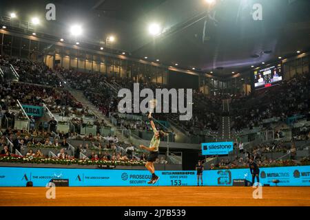 Madrid, Spain. 08th May, 2022. Madrid, . 08 Mai, 2022: STEFANOS TSITSIPAS (GRE) serves against Alexander Zverev (GER) at Day 10 of the Madrid Open 2022. Credit: Matthias Oesterle/Alamy Live News Stock Photo