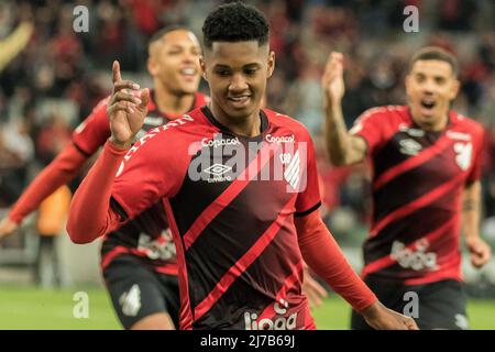 PR - Curitiba - 05/07/2022 - BRAZILIAN A 2022, ATHLETICO PR X CEARA - Athletico-PR player Abner celebrates his goal during a match against Ceara at the Arena da Baixada stadium for the Brazilian championship A 2022. Photo: Robson Mafra/AGIF/Sipa USA Stock Photo