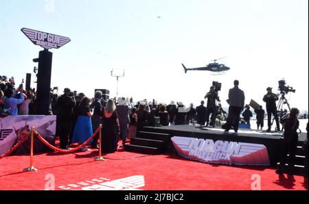 San Diego, California, USA 4th May 2022 Actor Tom Cruise arrives in a Helicopter at The Global Premiere of Top Gun: Maverick at USS MIDWAY on May 4, 2022 in San Diego, California, USA. Photo by Barry King/Alamy Stock Photo Stock Photo