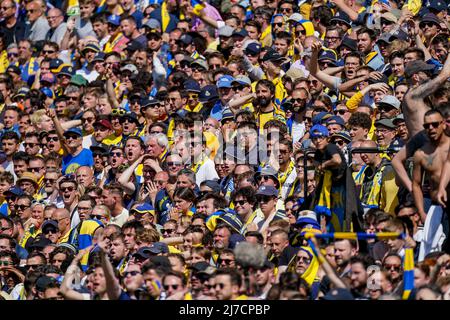 BRUSSELS, BELGIUM - MAY 8: fans of Club Brugge during the Jupiler