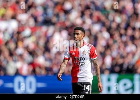 ROTTERDAM, NETHERLANDS - MAY 8: Reiss Nelson of Feyenoord Rotterdam during the Dutch Eredivisie match between Feyenoord and PSV at Stadion Feyenoord on May 8, 2022 in Rotterdam, Netherlands (Photo by Herman Dingler/Orange Pictures) Stock Photo