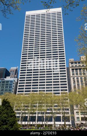 The Grace Building overlooks Bryant Park in Midtown Manhattan, New York ...