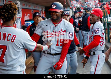 MLB Washington Nationals (Josh Bell) Men's T-Shirt.