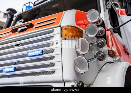 Martinshorn, signal horn on an emergency vehicle, compressed air fanfare, ambulance, signal horn, siren, Stock Photo