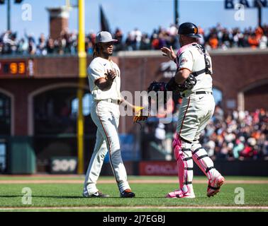 May 08 2022 San Francisco CA, U.S.A. St. Louis second baseman Tommy Edman  (19) up at bat during MLB game between the St. Louis Cardinals and the San  Francisco Giants in the