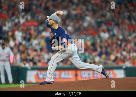 Houston Tx. 08/05/2022, May 8 2022: Houston pitcher Jake Odorizzi (17) throws a pitch during the game with Detroit Tigers and Houston Astros held at Minute Maid Park in Houston Tx. David Seelig/Cal Sport Medi Stock Photo