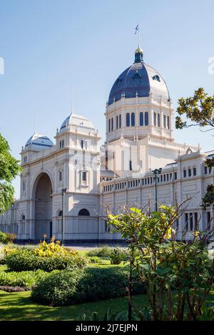 Royal Exhibition Building, Carlton Gardens, Melbourne, Victoria, Australia, Saturday, April 16, 2022.Photo: David Rowland / One-Image.com Stock Photo