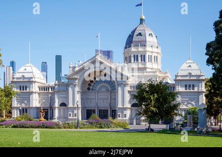 Royal Exhibition Building, Carlton Gardens, Melbourne, Victoria, Australia, Saturday, April 16, 2022.Photo: David Rowland / One-Image.com Stock Photo