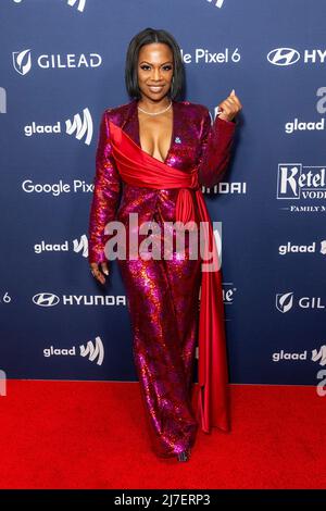 Kandi Burruss attends 33rd Annual GLAAD Media Awards at Hilton Midtown. GLAAD Media Awards honor media for fair, accurate, and inclusive representations of LGBTQ people and issues. (Photo by Lev Radin/Pacific Press) Stock Photo