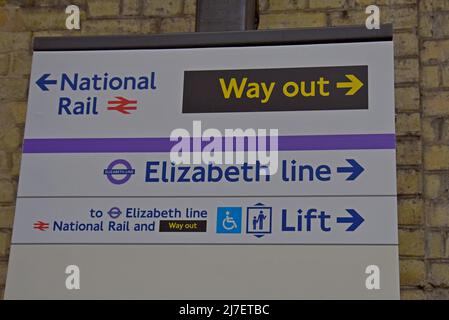 New station signs for the new London rail project, The Elizabeth Line, at Paddington Station, London. 5th May 2022 Stock Photo