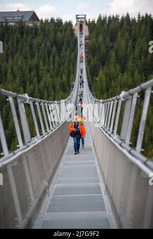 Dolni Morava, Czech Republic. 09th May, 2022. The world's longest suspension footbridge, Sky Bridge 721 in Dolni Morava, Czech Republic, May 9, 2022. Credit: Josef Vostarek/CTK Photo/Alamy Live News Stock Photo