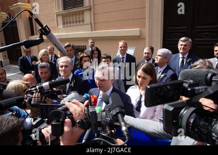 Rome, Italy. 09th May, 2022. Yaroslav Melnyk, ambassador of Ukraine to Italyon the occasion of Europe Day, to symbolize solidarity of European citizens with Ukraine, 'EuropaNow!' association wrapped Ukrainian embassy in Rome with over 50 meters of starry blue fabric, made up of about 150 EU flags, in the presence of the ambassadors of the major European countries. (Photo by Matteo Nardone/Pacific Press) Credit: Pacific Press Media Production Corp./Alamy Live News Stock Photo