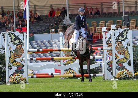 BADMINTON, UK, MAY 8TH Felicity Collins riding RSH Contend OR during ...