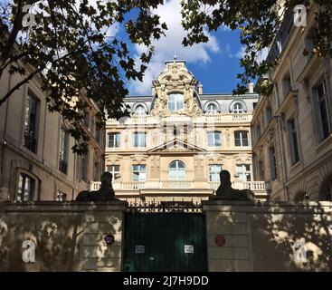 The beautiful hotels of Paris Stock Photo