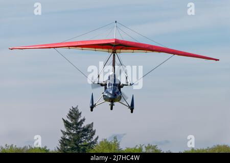 P&M Aviation Pegasus Quik 912 Flex Wing Microlight Airplane arrives at Popham airfield in Hampshire England to attend the microlight aircraft fly in Stock Photo