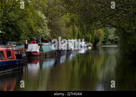 Narrowboats Moored near Moorhen Restaurant River Stort Harlow Essex Stock Photo