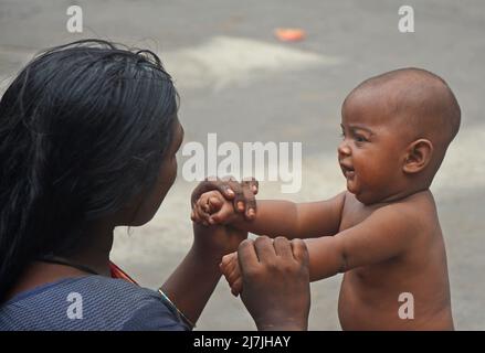 Kolkata, India. 03rd May, 2022. A mother was showing her love and affection to her baby on the happy mother's day. Mother's Day is a celebration honoring the mother of the family or individual, as well as motherhood, maternal bonds, and the influence of mothers in society. It is celebrated on different days in many parts of the world, most commonly in the months of March or May. (Photo by Rahul Sadhukhan/Pacific Press) Credit: Pacific Press Media Production Corp./Alamy Live News Stock Photo