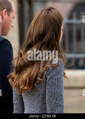 May 10th, 2022. Manchester, UK. The Duke of Cambridge and Duchess of Cambridge attending the official opening of the Glade of Light Memorial at Manchester Cathedral. The memorial commemorates the victims of the 22nd May 2017 terrorist attack at Manchester Arena. Credit: Doug Peters/EMPICS/Alamy Live News Stock Photo