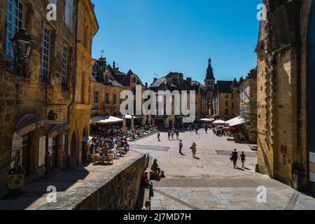 Sarlat-la-Caneda commonly known as Sarlat, is a commune in the southwestern French department of Dordogne, a part of Nouvelle-Aquitaine. Stock Photo