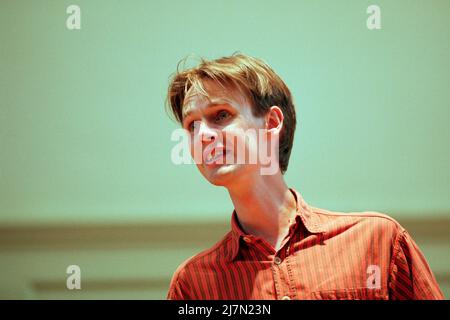 Ian Bostridge rehearsing a programme of songs by Schumann & Wolf at the Queen’s Hall, Edinburgh for an Edinburgh International Festival recital on 18/08/1998 Stock Photo