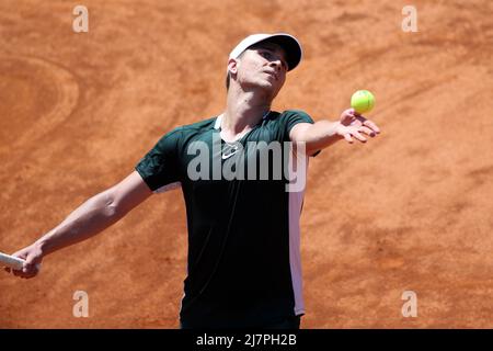 Rome, Italy. 10th May, 2022. ROME, ITALY - 10.05.2022: Diego SCHWARTZMAN (ARG) play game against Miomir KECMANOVIC (SRB) during their single men round match in the Internazionali BNL D'Italia at Foro Italico in Rome, Italy on May 10, 2022. Credit: Independent Photo Agency/Alamy Live News Stock Photo