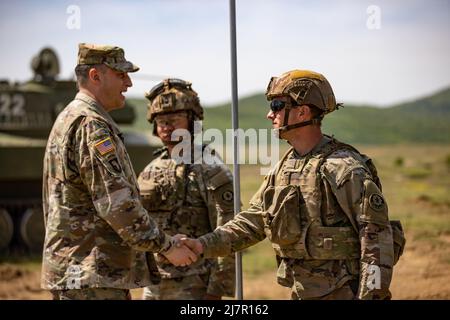 Incoming Commanding General Brig. Gen. James P. Isenhower III, 1st ...