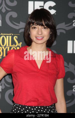 LOS ANGELES - JAN 7: Kate Micucci at the IFC's "The Spoils Of Babylon