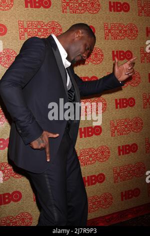 vLOS ANGELES - JAN 12: Idris Elba at the HBO 2014 Golden Globe Party at ...