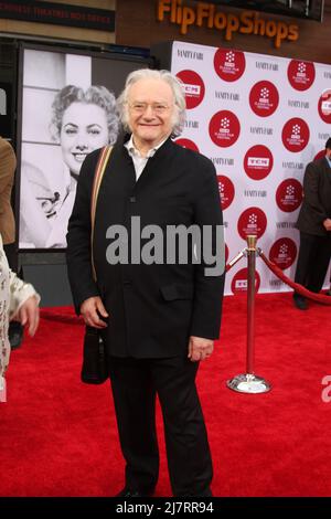 https://l450v.alamy.com/450v/2j7rr94/los-angeles-apr-10-carl-davis-at-the-oklahoma-restoration-premiere-at-the-opening-night-gala-2014-tcm-classic-film-festival-at-tcl-chinese-theater-on-april-10-2014-in-los-angeles-ca-2j7rr94.jpg