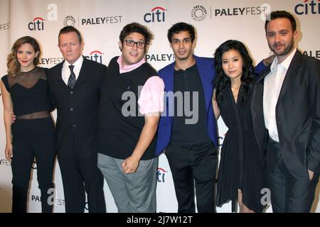 Katharine McPhee, Robert Patrick, Ari Stidham, Elyes Gabel, Jadyn Wong ...