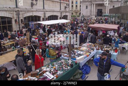 Santander, Spain - May 01, 2022:  Visitors flock into busy Sunday flea market held outside  Mercado de la Esperanza in Santander Stock Photo