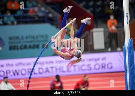 Sandi Morris jumping at the 2022 Belgrade Indoor World Championships in the pole vault specialty. Stock Photo