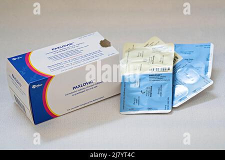 Charleston, United States Of America. 11th May, 2022. Paxlovid, an experimental two pill drug treatment for COVID-19 composed of nirmatrelvir and ritonavir tablets manufactured by Pfizer pharmaceutical. Credit: Planetpix/Alamy Live News Stock Photo