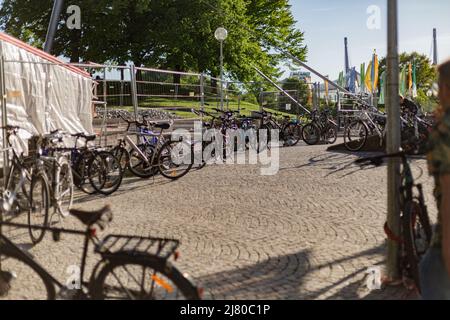 Munich, Germany. 11th May, 2022. The people enjoy the warm weather on the meadows and in the beer gardens of the Olympic park in Munich, Germany on May 11, 2022. (Photo by Alexander Pohl/Sipa USA) Credit: Sipa USA/Alamy Live News Stock Photo