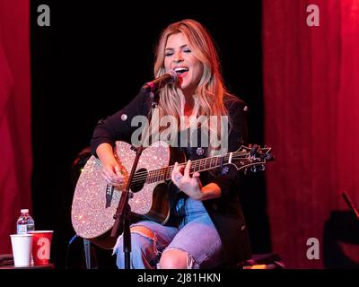 Miami, United States Of America. 11th May, 2022. HOLLYWOOD, FLORIDA - MAY 11: Tenille Arts performs during Audacy's Leading Ladies at Seminole Hard Rock Hotel and Casino at Hard Rock Live on May 11, 2022 in Hollywood, Florida. (Photo by Alberto E. Tamargo/Sipa USA) Credit: Sipa USA/Alamy Live News Stock Photo