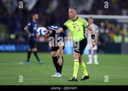 Official Referee Paolo Valeri  gestures during the Coppa Italia final match between Juventus Fc and Fc Internazionale at Stadio Olimpico on May 11, 2022 in Rome, Italy. Stock Photo