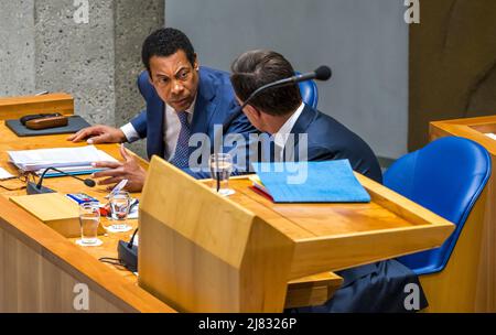 2022-05-12 17:00:21 THE HAGUE - Minister for Legal Protection Franc Weerwind during a debate in the House of Representatives about children placed out of their homes whose parents are victims of the benefits scandal. The previous cabinet fell over the allowance scandal and the compensation of victims is repeatedly delayed. ANP LEX VAN LIESHOUT netherlands out - belgium out Stock Photo