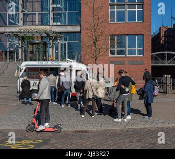 Mobile ice cream vendor in Hamburg's Hafencity, Hamburg, Germany Stock Photo