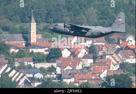 Ramstein, Germany. 13th May, 2022. A U.S. Air Force aircraft takes off 