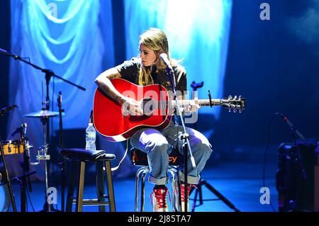 Hollywood, Florida, USA. 11th May, 2022. Morgan Wade performs onstage during Audacy's Leading Ladies Perform at Seminole Hard Rock Hotel and Casino at Hard Rock Live on May 11, 2022 in Hollywood, Florida. Credit: Mpi10/Media Punch/Alamy Live News Stock Photo