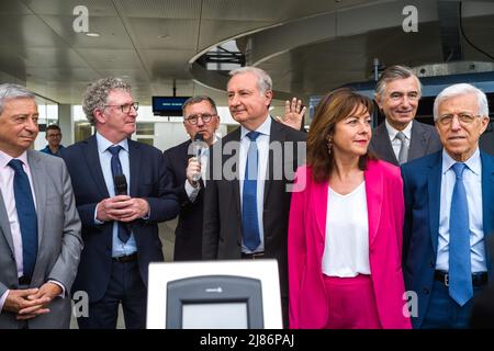 Inauguration of the Teleo, the new urban cable car of Toulouse Metropole, the longest in France. Toulouse, France on May 13, 2022. Photo by Patricia Huchot-Boissier/ABACAPRESS.COM Stock Photo