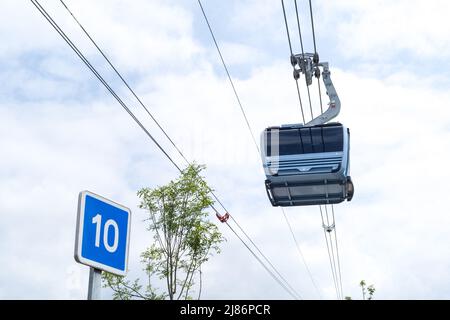 Inauguration of the Teleo, the new urban cable car of Toulouse Metropole, the longest in France. Toulouse, France on May 13, 2022. Photo by Patricia Huchot-Boissier/ABACAPRESS.COM Stock Photo