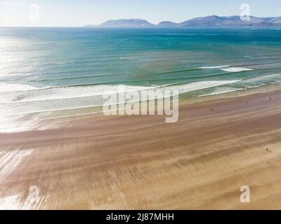 Inch beach, wonderful 5km long stretch of glorious sand and dunes, popular for surfing, swimming and fishing, located on the Dingle Peninsula, County Stock Photo