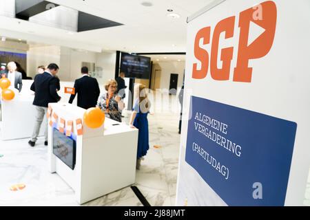 Newgein, Netherlands. 14th May, 2022. 2022-05-14 09:56:56 NEWGEIN - Party members during a party day of the SGP. ANP JEROEN JUMELET netherlands out - belgium out Credit: ANP/Alamy Live News Stock Photo