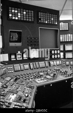 Oconee nuclear power plant in South Carolina, operated by Duke Power Company 1979, identical to the Three Mile Island plant which had a meltdown accident. This is the control room with all the complex controls and monitors. Stock Photo