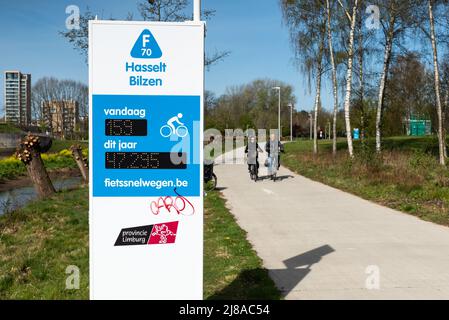 Hasselt, Limburg, Belgium - 04 12 2022 - Sign of the F70 biking road from Hasselt to Bilzen Stock Photo