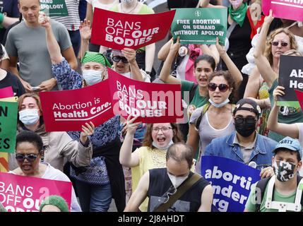 New York, United States. 14th May, 2022. Pro-choice protesters march across the Brooklyn Bridge for a' Bans Off Our Bodies' march in New York City on Saturday, May 14 2022. Photo by John Angelillo/UPI Credit: UPI/Alamy Live News Stock Photo