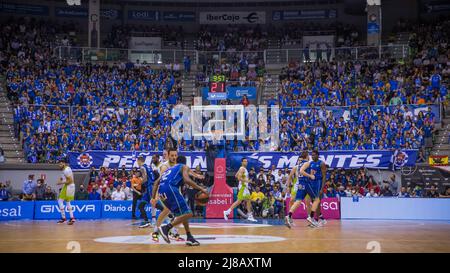 Burgos, Spain. 14th May, 2022. During Urbas Fuenlabrada victory over Hereda San Pablo Burgos 66 - 83 in Liga Endesa regular season game (day 34) celebrated in Burgos (Spain) at Coliseum Burgos. May 14th 2022. (Photo by Juan Carlos García Mate/Pacific Press) Credit: Pacific Press Media Production Corp./Alamy Live News Stock Photo