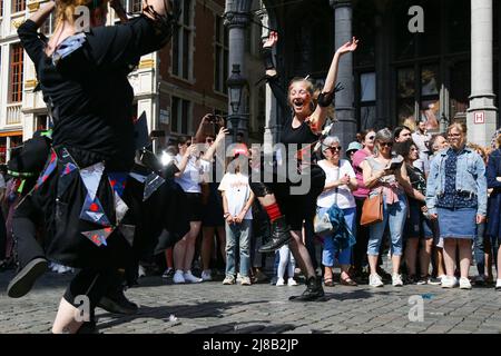 Brussels, Belgium. 14th May, 2022. Performers take part in the Zinneke Parade in Brussels, Belgium, on May 14, 2022. The parade was established with the aim of connecting the many different cultures, communities, and districts within Brussels. Credit: Zheng Huansong/Xinhua/Alamy Live News Stock Photo